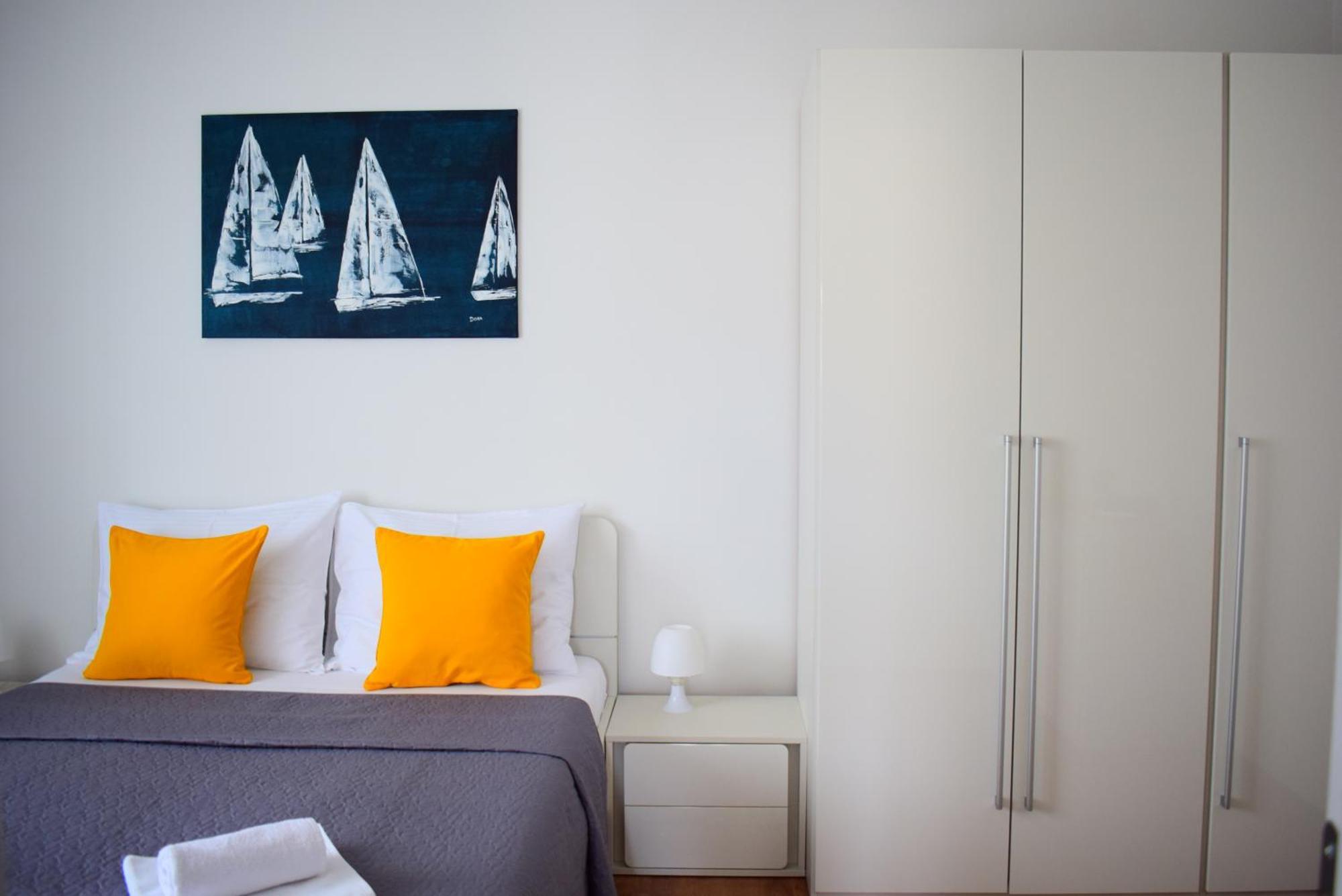 Apartments Maestral Malinska Buitenkant foto